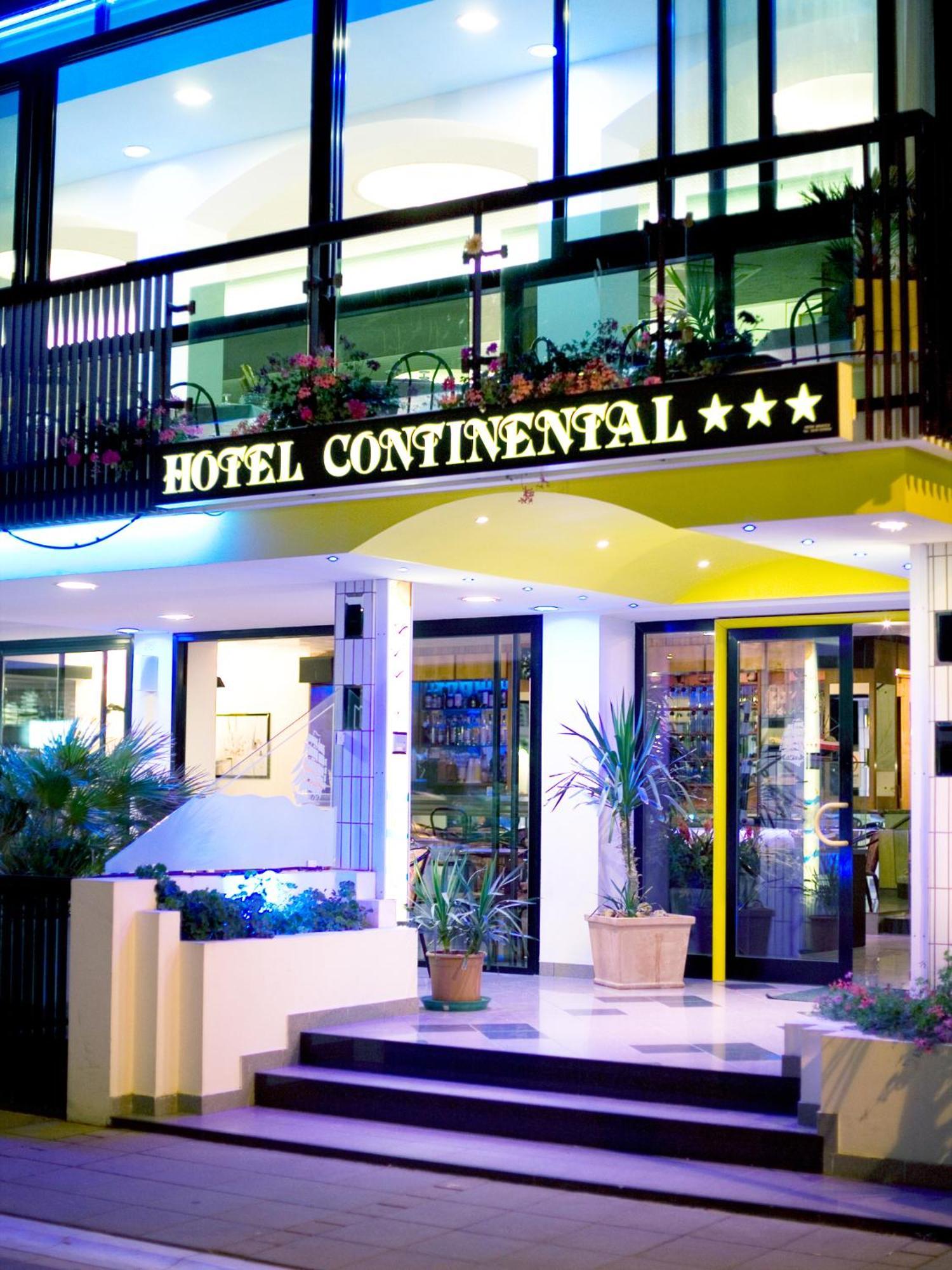 Hotel Continental Белариа-Игеа Марина Екстериор снимка