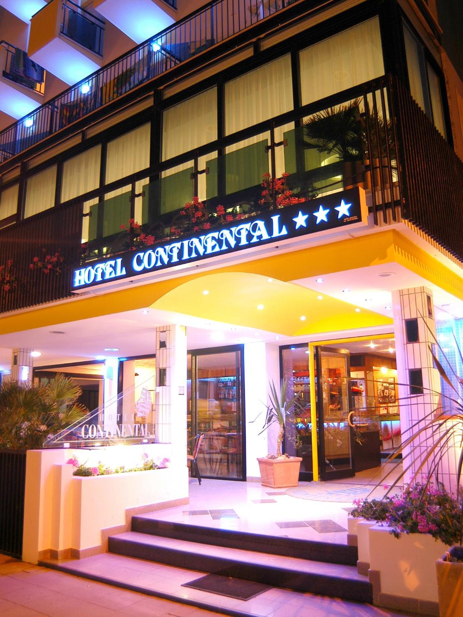 Hotel Continental Белариа-Игеа Марина Екстериор снимка